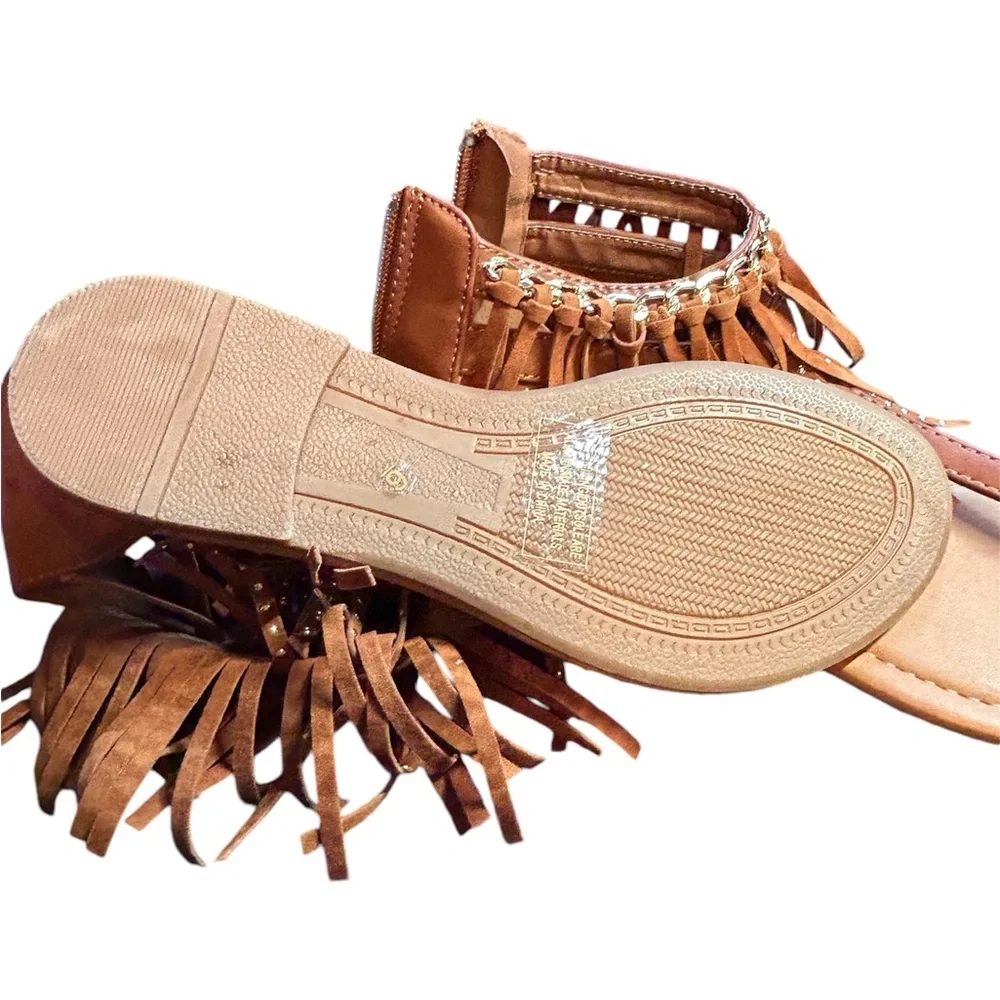 Extreme by Eddie Maro Tasseled Women’s Sandals Size 6‎